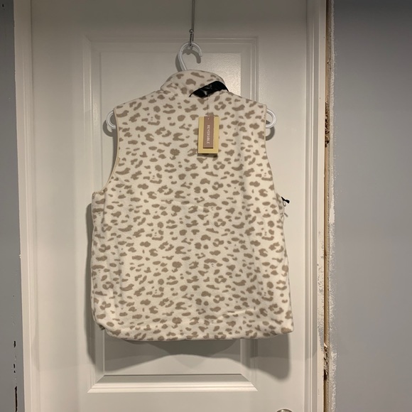 NWT-Motion, Beige, Leopard, Vest - Picture 8 of 15